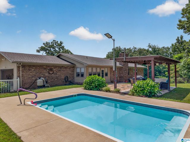 640 TIMREE STREET, Weaver, AL 36277