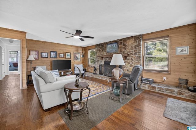 640 TIMREE STREET, Weaver, AL 36277