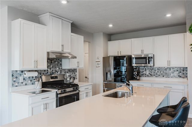5049 Catalpa Drive, Tipp City, OH 45371