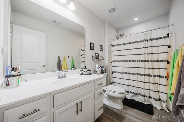 5049 Catalpa Drive, Tipp City, OH 45371