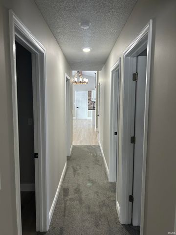 1051 W Division Road, Huntington, IN 46750