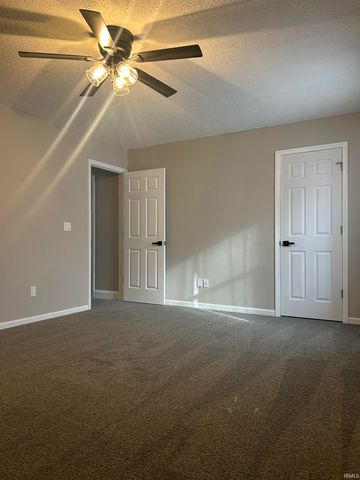 1051 W Division Road, Huntington, IN 46750