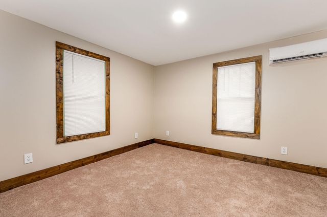 370 Green Acres Drive, Monticello, KY 42633