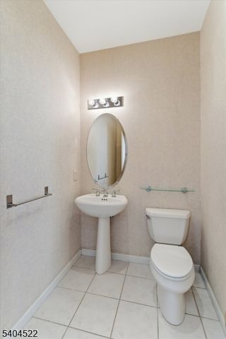 43 Rosewood Ct, Montgomery Twp., NJ 08502