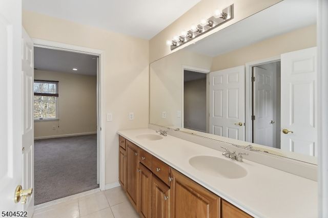 43 Rosewood Ct, Montgomery Twp., NJ 08502