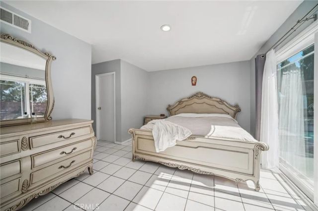 11461 Amigo Avenue, Porter Ranch, CA 91326