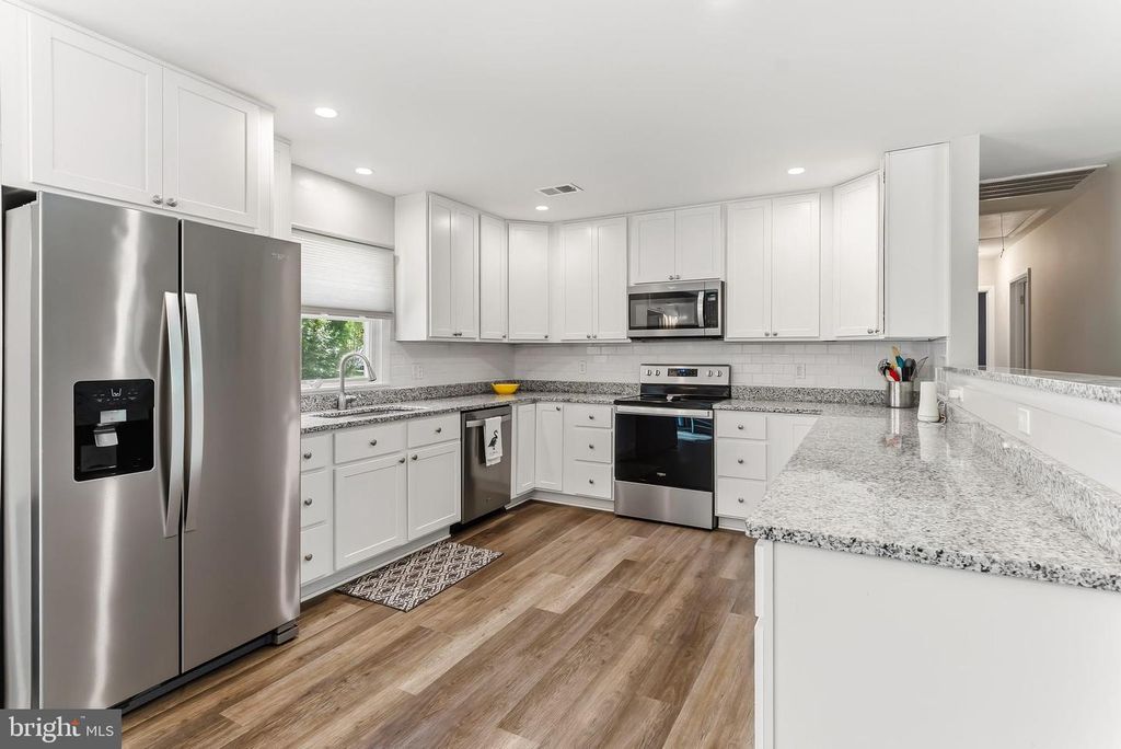 Image 16 of property listing at 213 BYFORD DR, Chestertown, MD 21620
