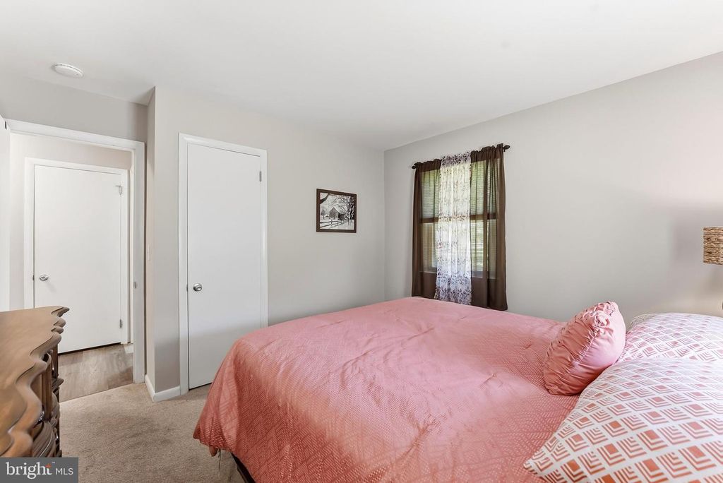 Image 25 of property listing at 213 BYFORD DR, Chestertown, MD 21620