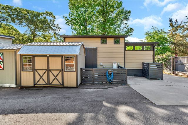 604 N Fleetwood Lane, Fair Play, SC 29643