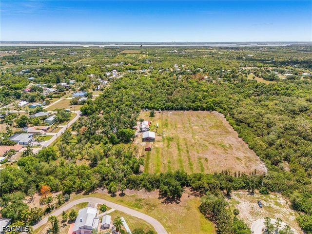 7535 Caloosa DR, Bokeelia, FL 33922