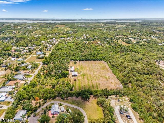 7535 Caloosa DR, Bokeelia, FL 33922