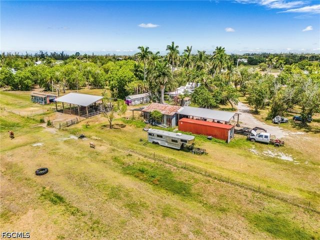 7535 Caloosa DR, Bokeelia, FL 33922