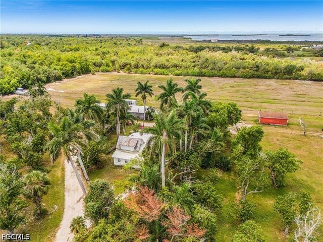 7535 Caloosa DR, Bokeelia, FL 33922
