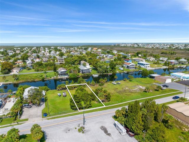 3329 SHOAL LINE BOULEVARD, Hernando Beach, FL 34607