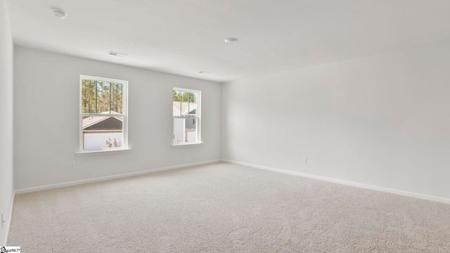 311 Roocroft Court, Fountain Inn, SC 29644