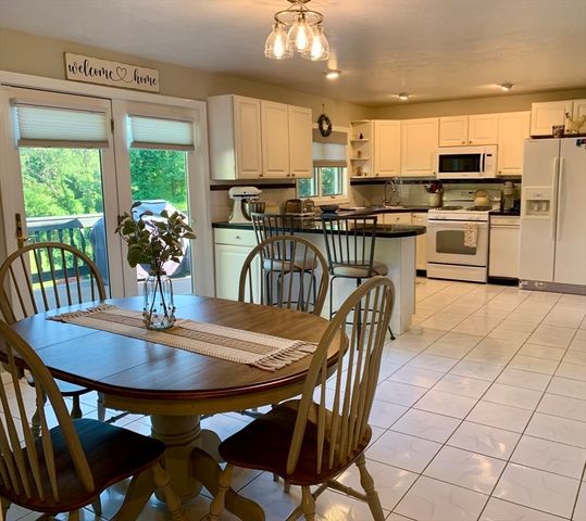 28-R Woodside Dr, Grafton, MA 01519