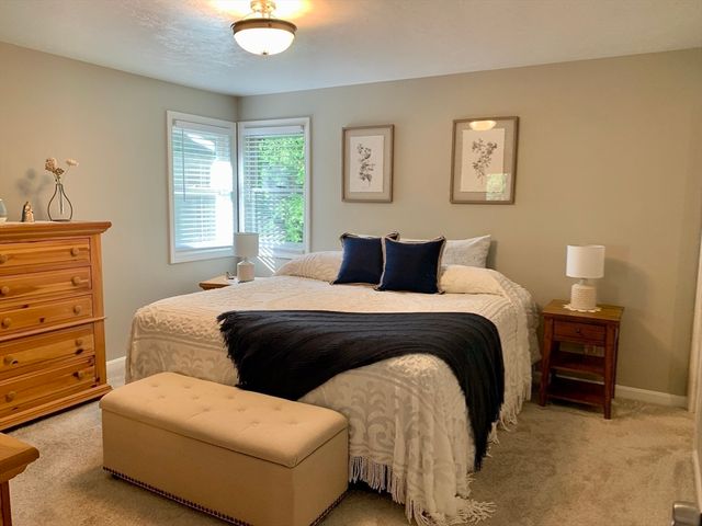 28-R Woodside Dr, Grafton, MA 01519