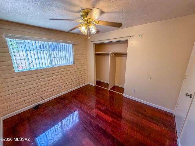 2012 W Hadley Street, Tucson, AZ 85705