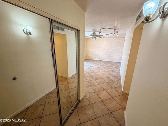 2012 W Hadley Street, Tucson, AZ 85705