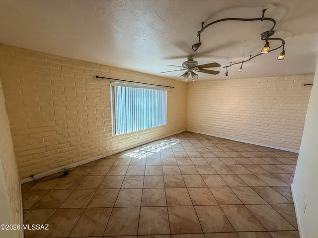 2012 W Hadley Street, Tucson, AZ 85705