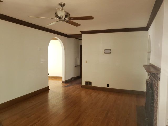 2121 Regent Street, Madison, WI 53726