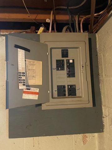 63 Davis, Montague, MA 01376