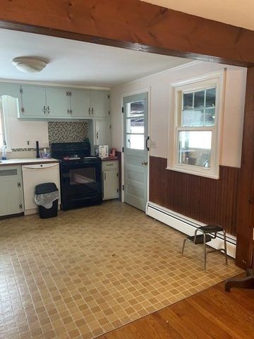 63 Davis, Montague, MA 01376