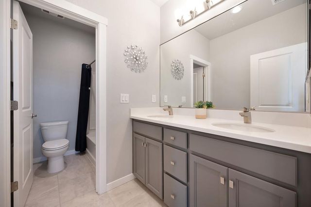 12137 Wistar Way, Rancho Cordova, CA 95742