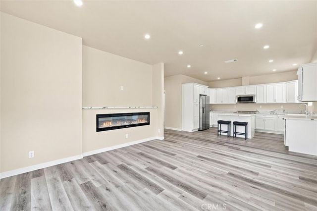 24222 Ocean Avenue, Torrance, CA 90505