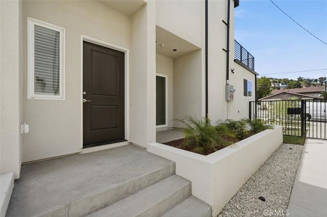 24222 Ocean Avenue, Torrance, CA 90505
