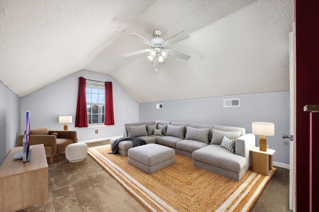 8100 Cedar Forrest Rd, Lascassas, TN 37085