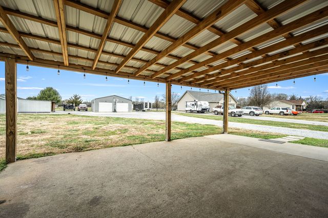 8100 Cedar Forrest Rd, Lascassas, TN 37085