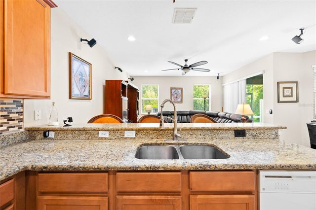 1562 TRAVERTINE TERRACE, Sanford, FL 32771