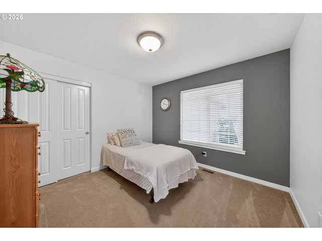 2579 PEACHWOOD Ct, Sutherlin, OR 97479