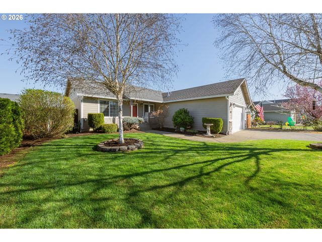 2579 PEACHWOOD Ct, Sutherlin, OR 97479