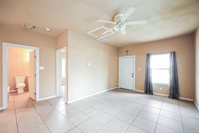 228 Yucca, San Antonio, TX 78203