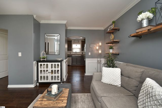 300 Redstem Drive, Simpsonville, SC 29681