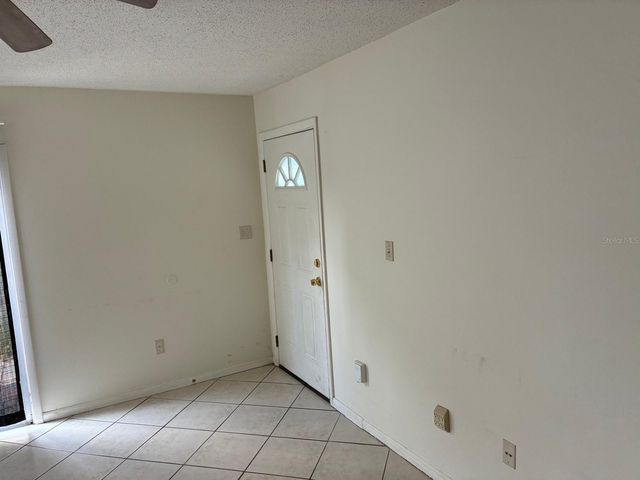 4361 SHADOW CREST PLACE 32-3, Orlando, FL 32811