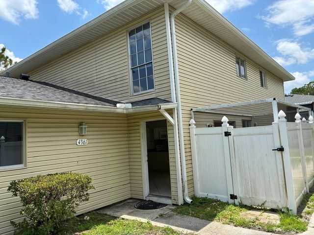 4361 SHADOW CREST PLACE 32-3, Orlando, FL 32811