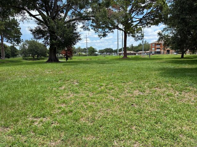4361 SHADOW CREST PLACE 32-3, Orlando, FL 32811