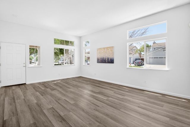 1723 Duke Ct, Tracy, CA 95377