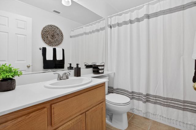 1723 Duke Ct, Tracy, CA 95377