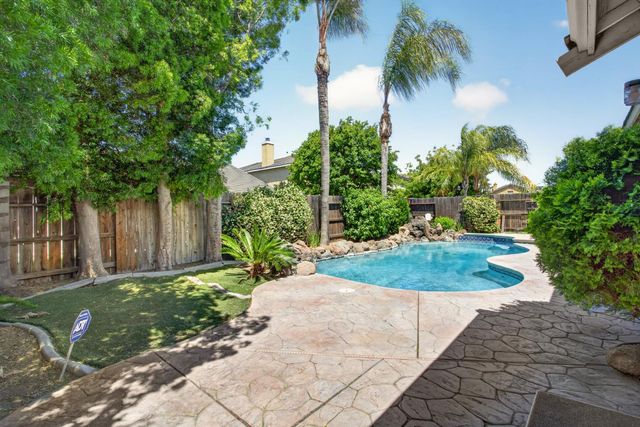 1723 Duke Ct, Tracy, CA 95377