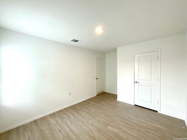 907 Cook Bend, San Antonio, TX 78221