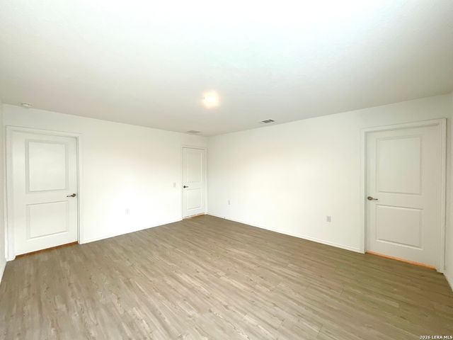 907 Cook Bend, San Antonio, TX 78221