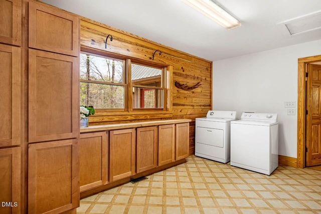 546 Oak Hill Road, Pittsboro, NC 27312