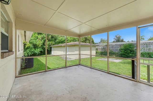 235 BAISDEN Road, Jacksonville, FL 32218