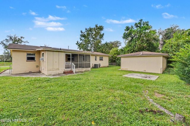 235 BAISDEN Road, Jacksonville, FL 32218
