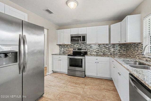 235 BAISDEN Road, Jacksonville, FL 32218