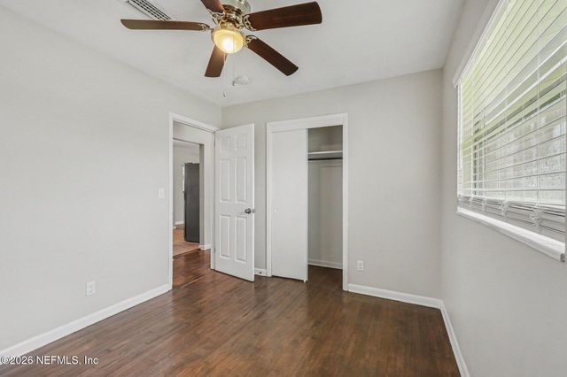 235 BAISDEN Road, Jacksonville, FL 32218